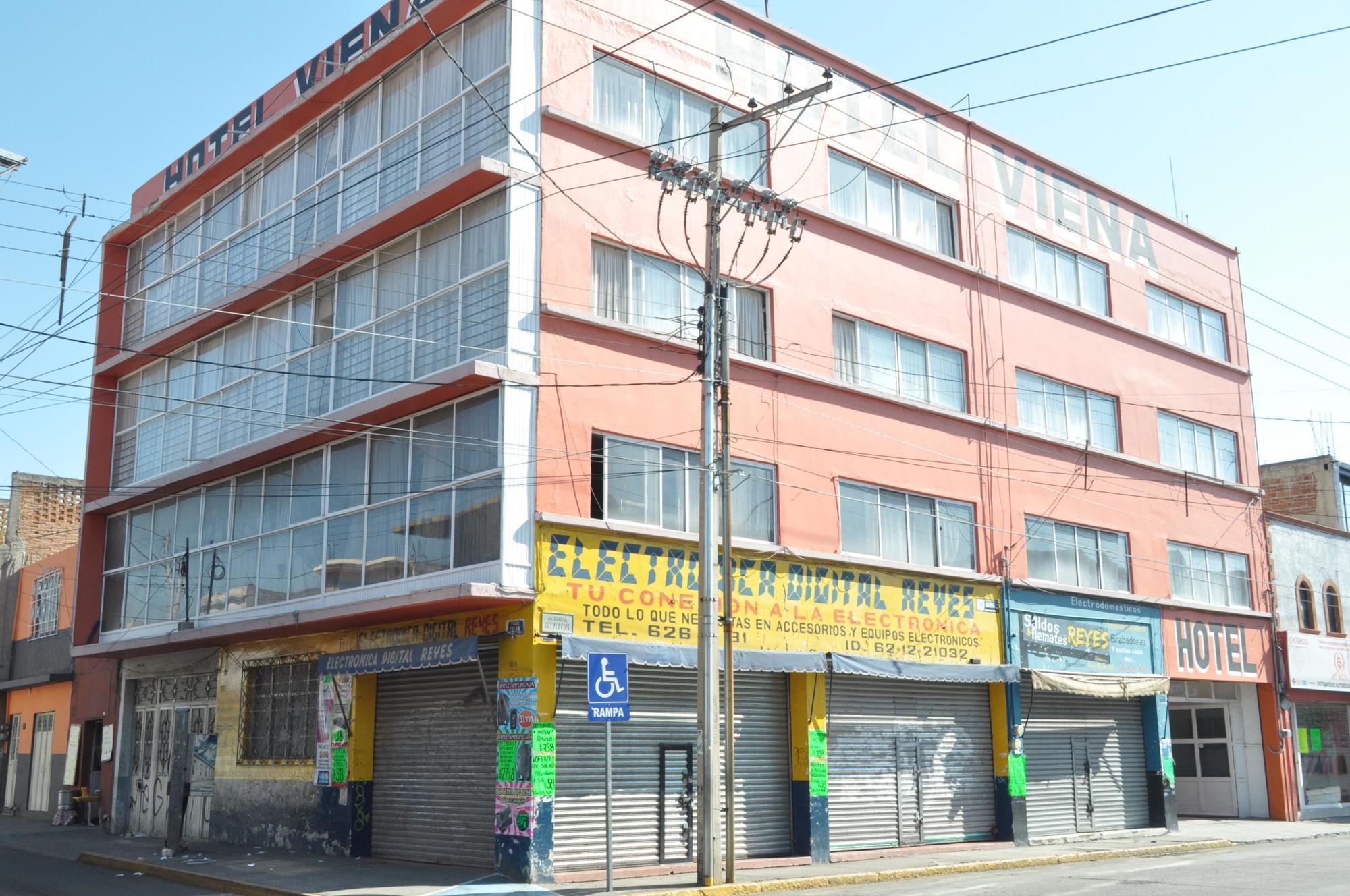 Hotel Viena Irapuato Exterior photo